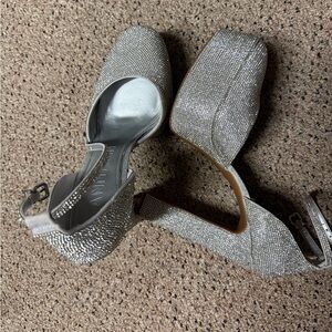 Sparkle platform Gianni Bini heels